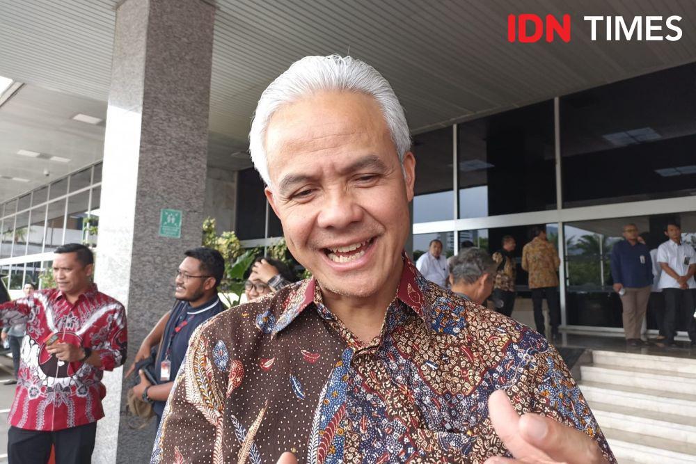 Ganjar Pertanyakan Konsistensi Prabowo Endorse Ahmad Luthfi-Taj Yasin