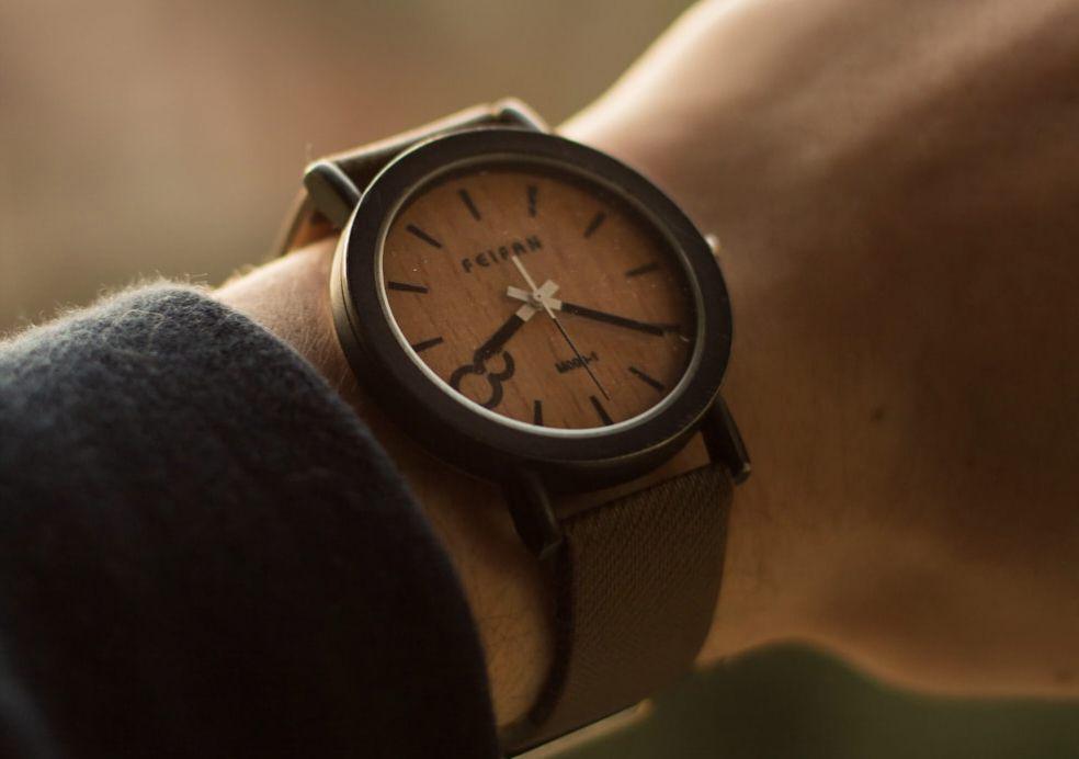4 Pilihan Jam Tangan Kayu yang Punya Tampilan Klasik, Elegan Abis!