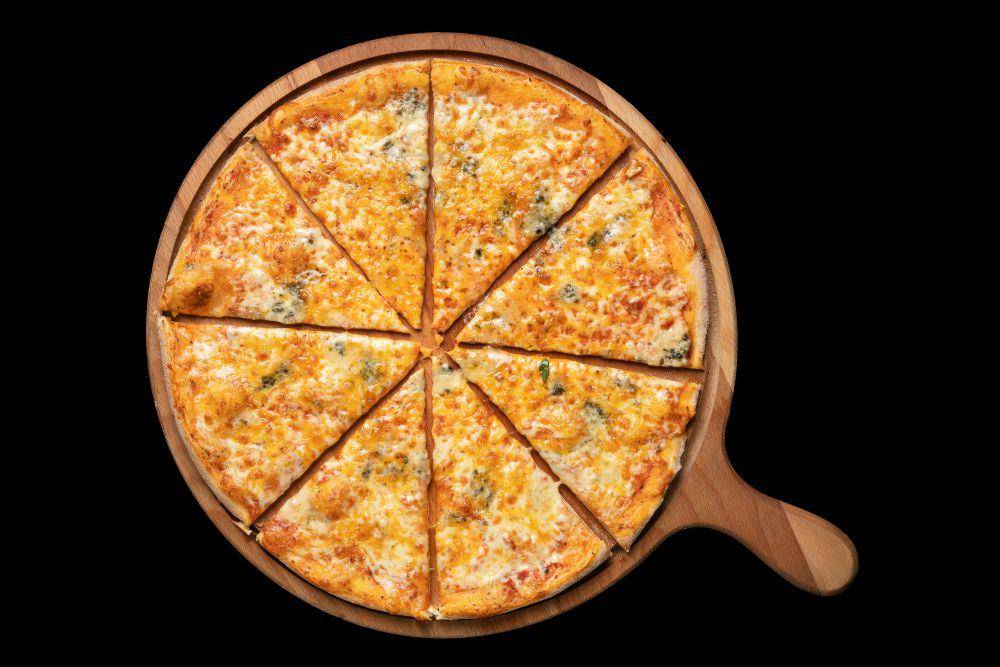 ilustrasi pizza keju (unsplash.com/Food Photographer)