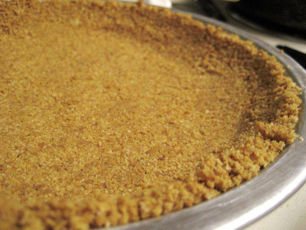 ilustrasi homemade graham cracker pie crust (commons.m.wikimedia.org/little blue hen)