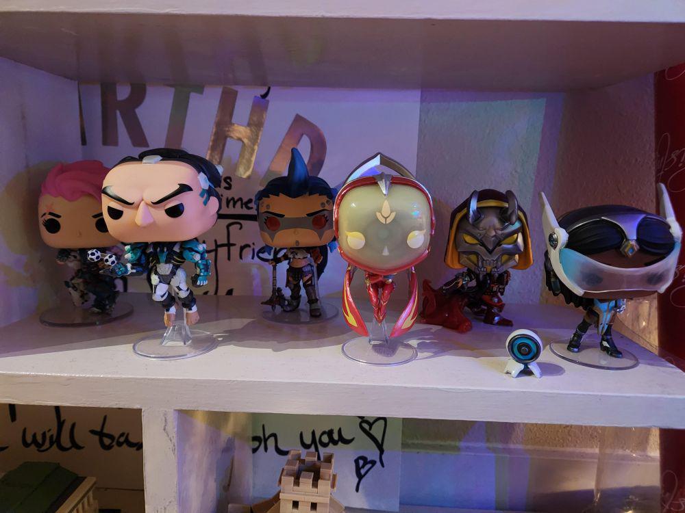 potret koleksi figur Overwatch (reddit.com/user/that_guy_mork)