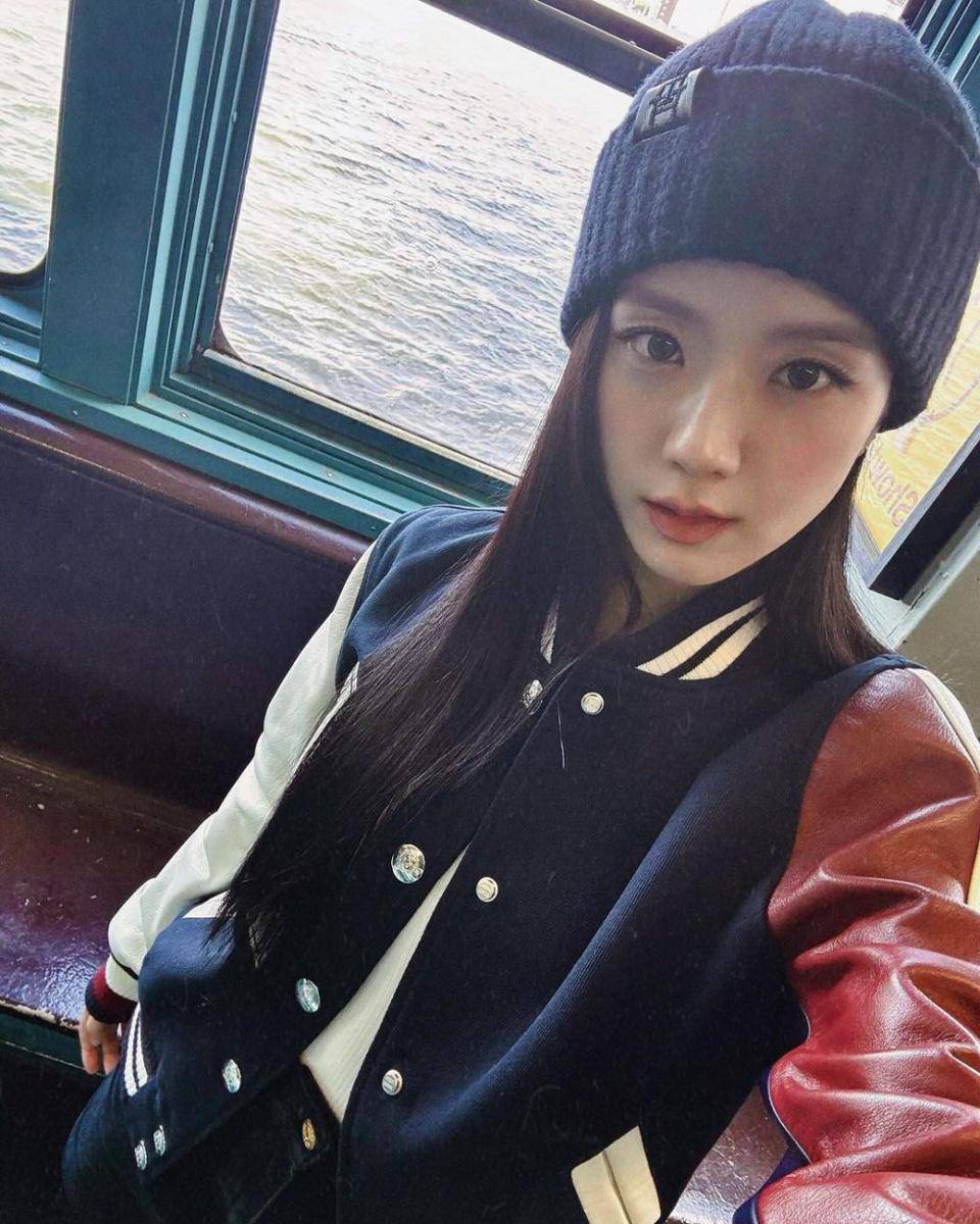 potret Jisoo BLACKPINK di New York Fashion Week 2024 (instagram.com/sooyaaa__)