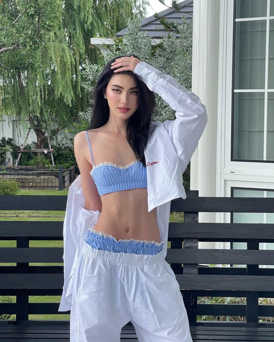 Davika Hoorne (instagram.com/davikah)