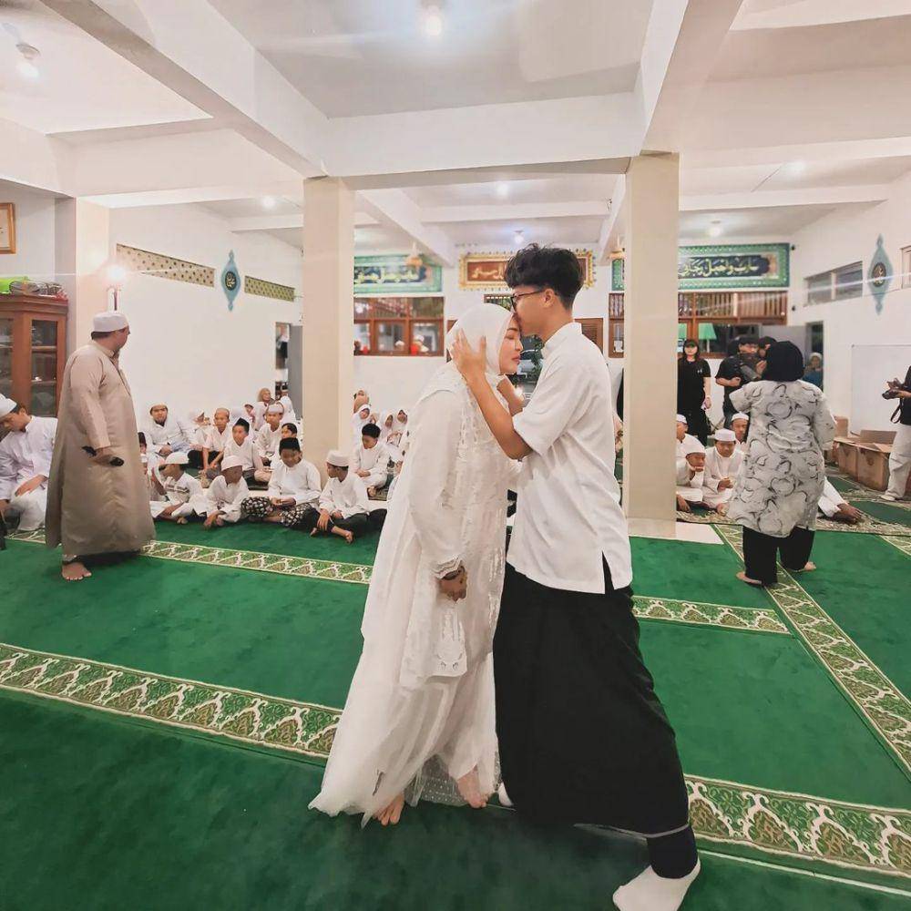 potret Angelina Sondakh dan buah hati (instagram.com/angelinasondakh09)