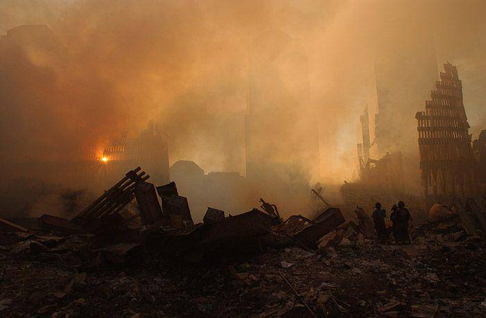 Potret Ground Zero, 13 September 2001 atau dua hari setelah kejadian (commons.wikimedia.org/FEMA- Andrea Booher)