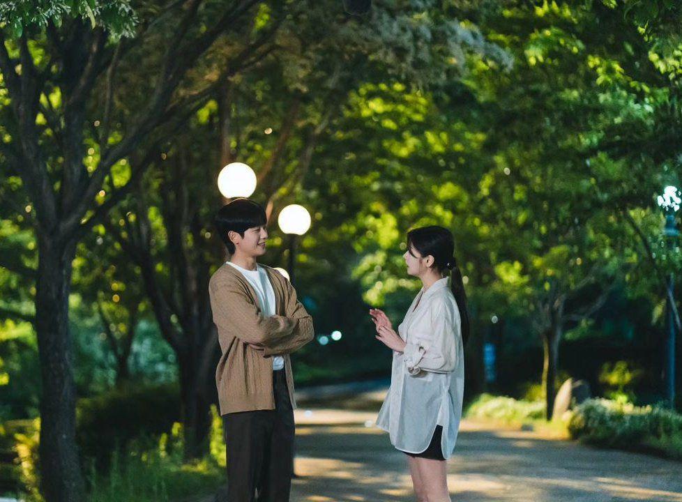 cuplikan drama Love Next Door (instagram.com/holyhaein)