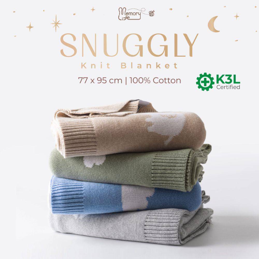 Memorylife Essentials Snuggly Knit Blanket (shopee.co.id/Memory Life Official Shop)