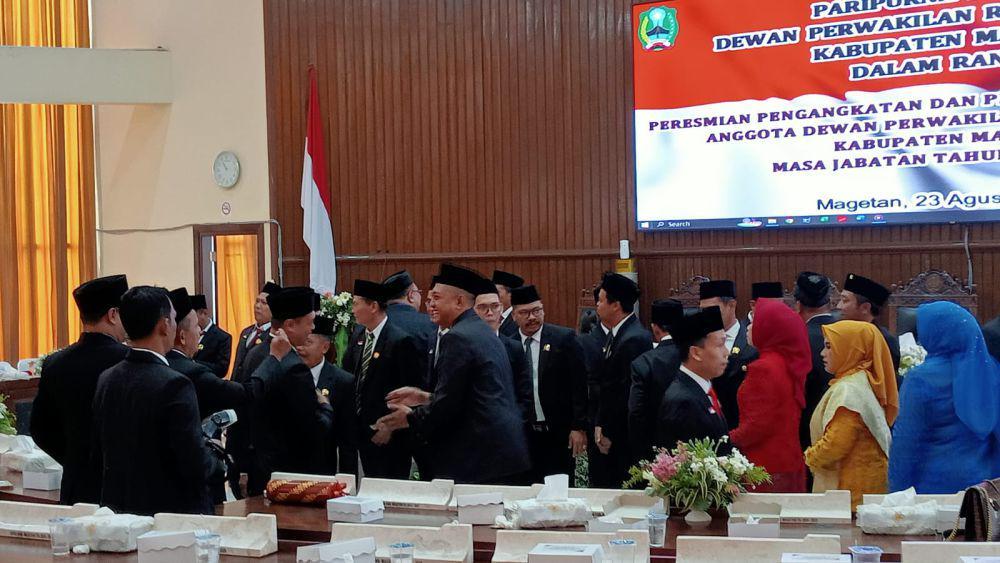 Sebanyak 45 anggota DPRD Magetan terpilih periode 2024-2029 dilantik. IDN Times/ Riyanto.