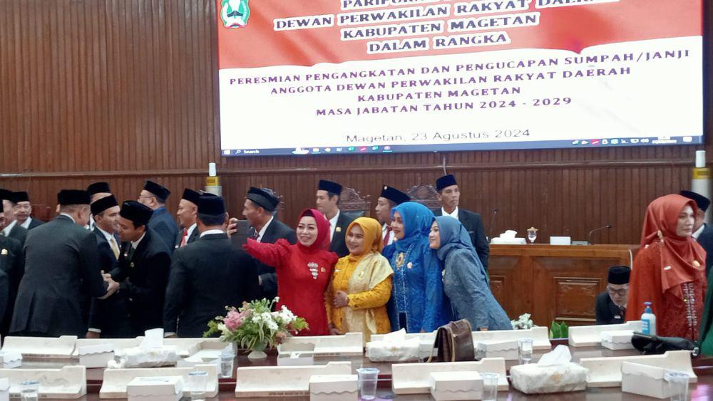 Sebanyak 45 anggota DPRD Magetan terpilih periode 2024-2029 dilantik. IDN Times/ Riyanto.