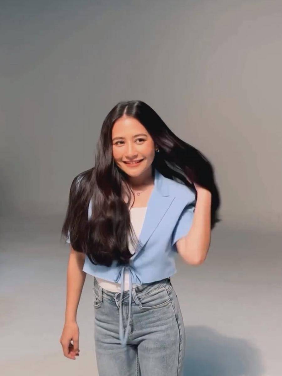 potret Prilly Latuconsina pamer rambut lebat yang bikin pangling (instagram.com/prillylatuconsina96)