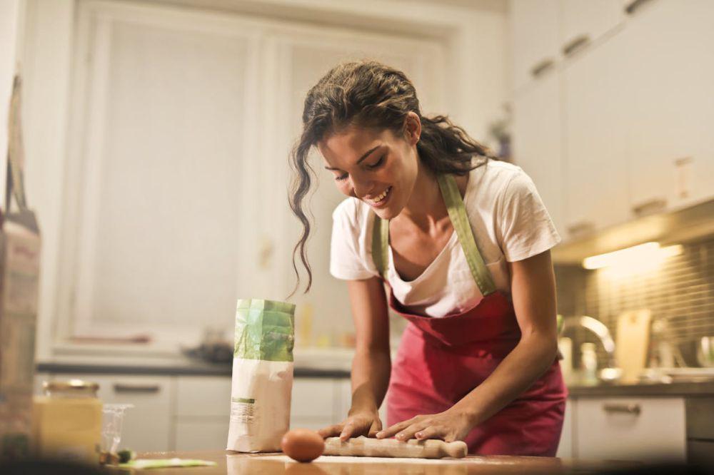 ilustrasi memasak (pexels.com/Andrea Piacquadio)