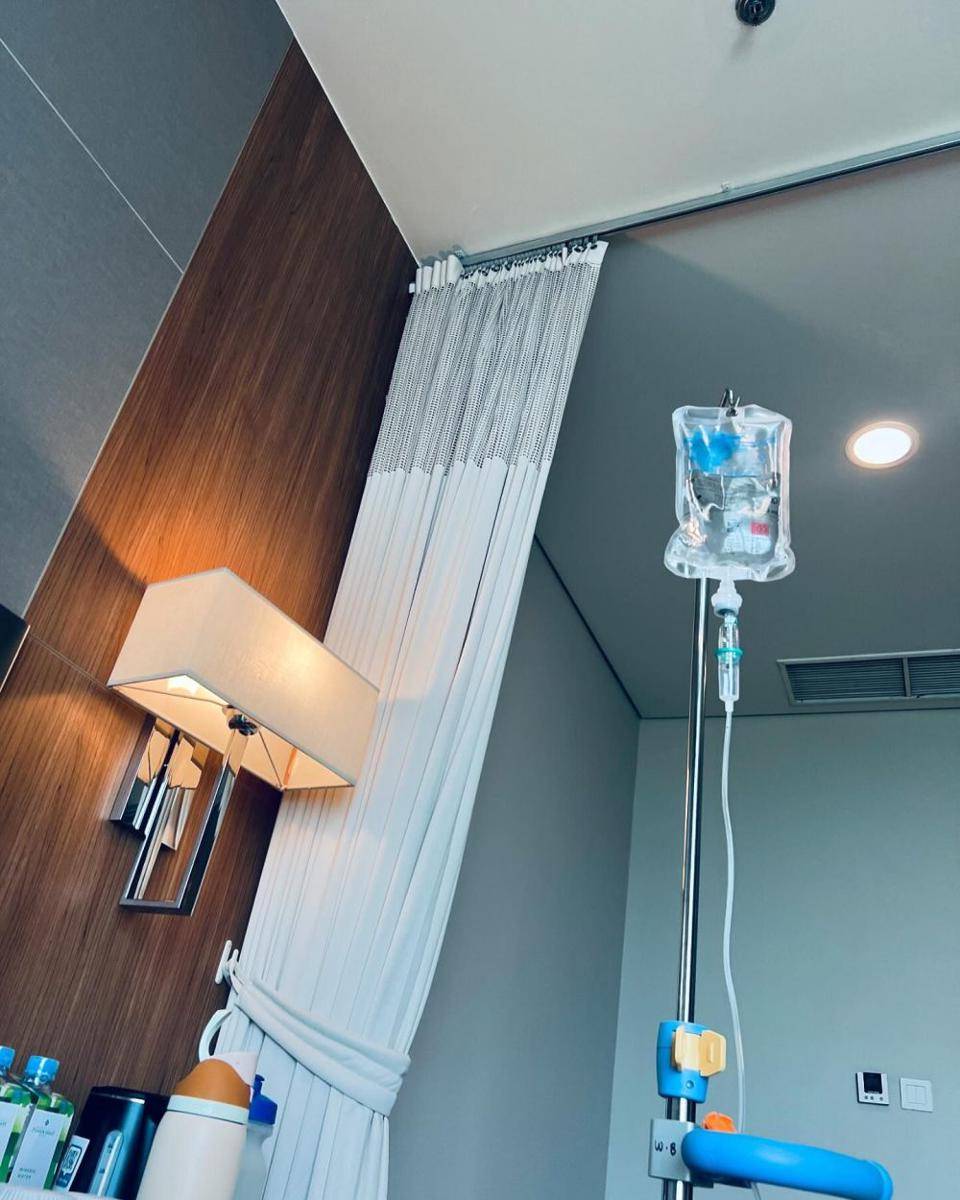 potret Ricky Harun dirawat di rumah sakit (instagram.com/rickyharun)