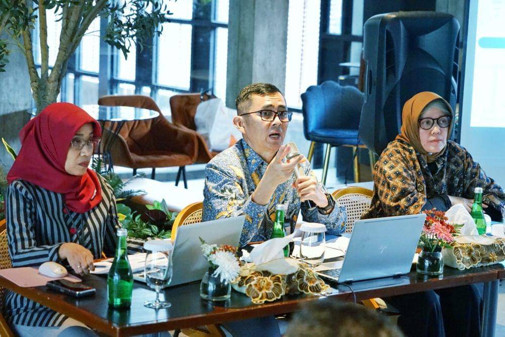 Kepala Kantor Perwakilan BI Provinsi Jawa Tengah, Rahmat Dwisaputra menyampaikan perkembangan ekonomi Jateng. (Dok. BI Jateng)