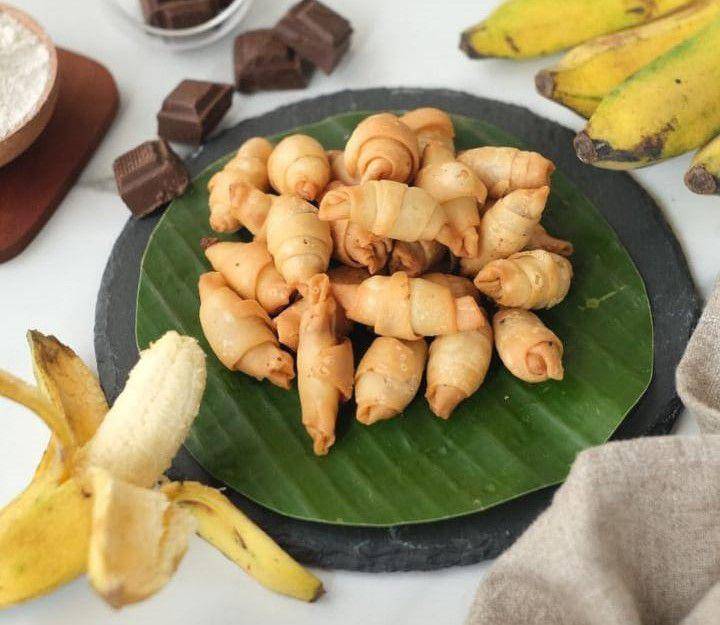 Molen Pisang Mini (instagram.com/signora.produk)
