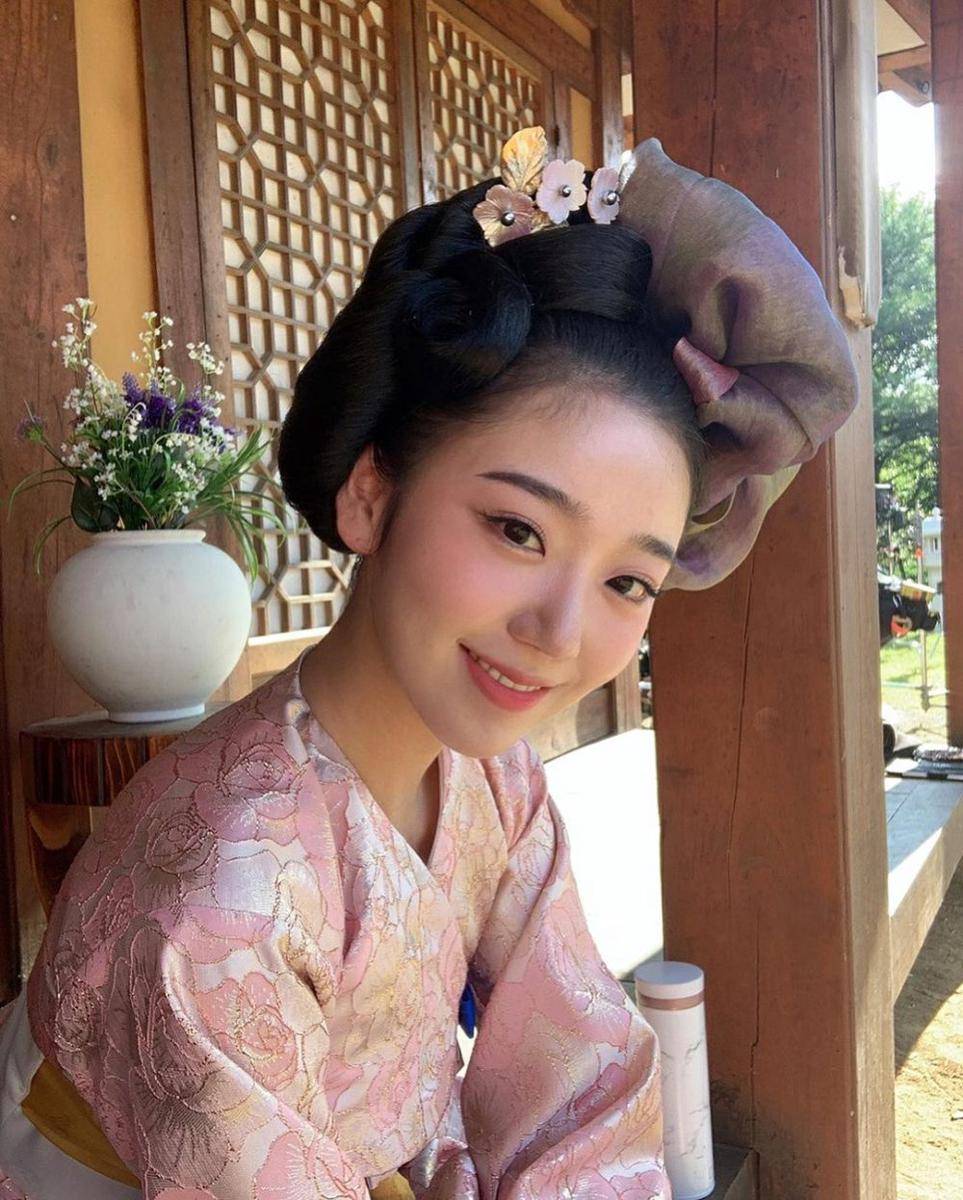 di balik layar drama Alchemy of Souls (instagram.com/hyeweon__)