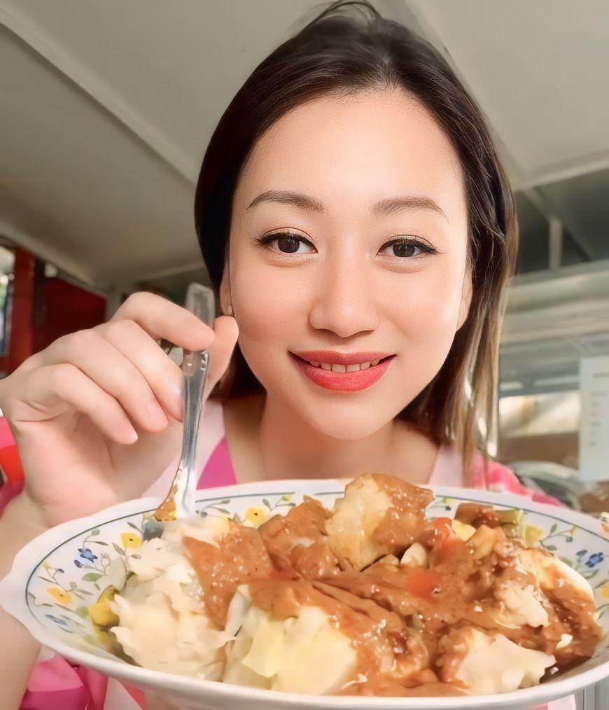 Siomay Pak Aceng (instagram.com/nanakoot_)