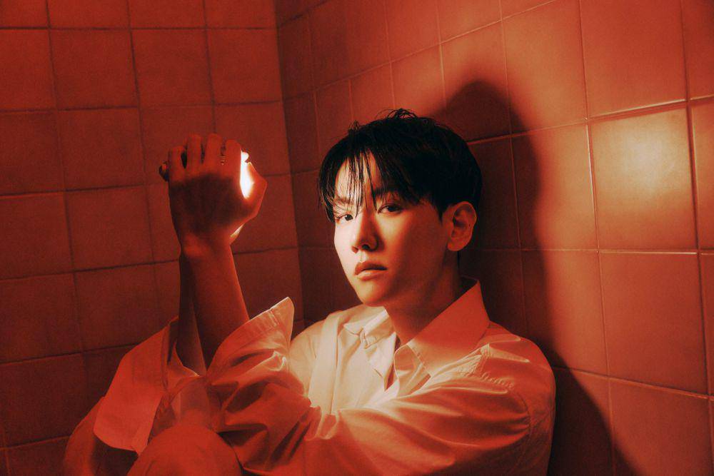 potret Baekhyun EXO di mini album Hello, World (x.com/BAEKHYUN_INB100)