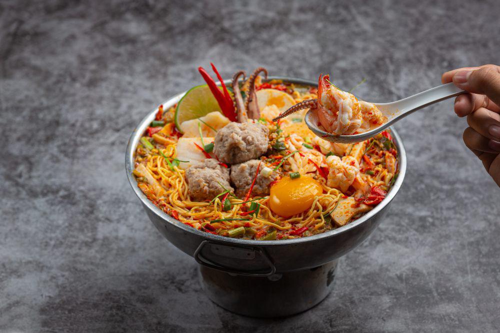 Resep Mie Laut Pedas ala Mama Mega, Bikin Lidah Bergoyang!