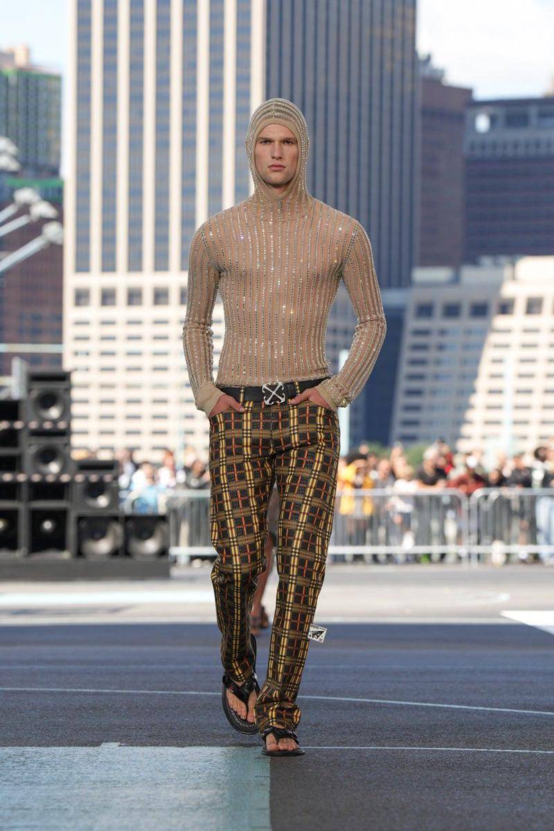 Off-White S/S '25 di New York Fashion Week 2024 (dok. Off-White)