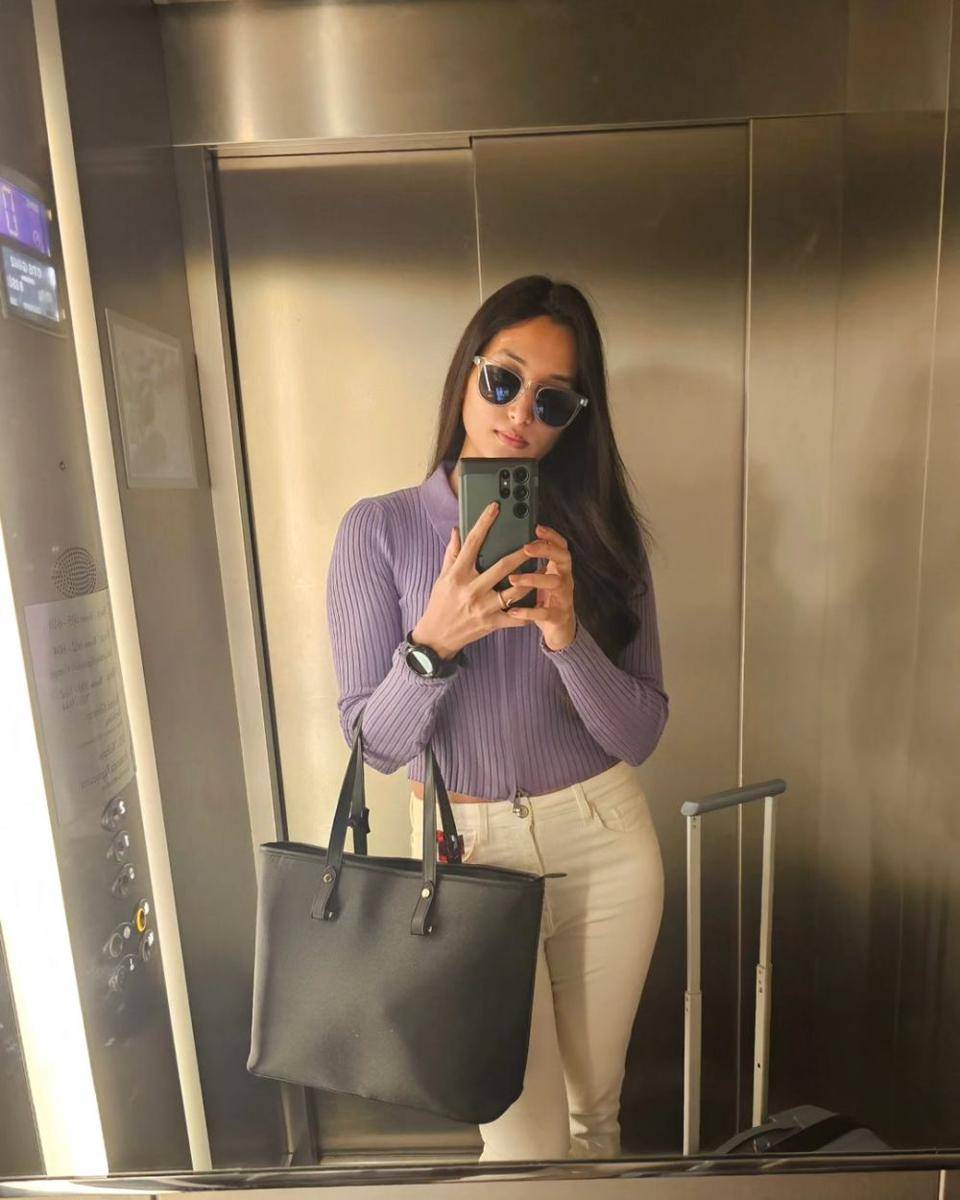 ide outfit ala Srinidhi Shetty (instagram.com/srinidhi_shetty)