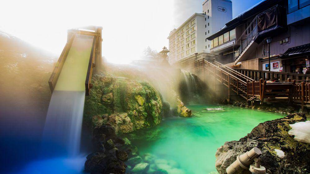 ilustrasi onsen (unsplash.com/Nguyen TP Hai)