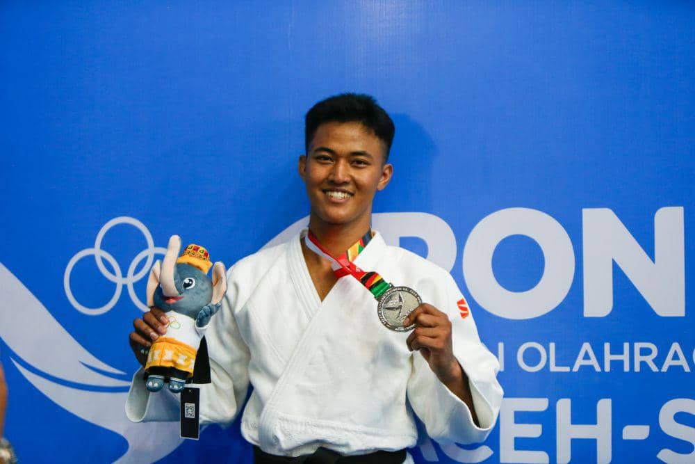 Pejudo Sumut Diki Hartato meraih perak di kelas -81 kg (IDN Times/Doni Hermawan)