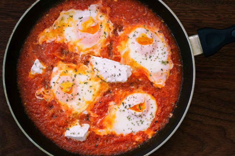 Resep Telur Dadar Sambal Bajak yang Bikin Mata Melek