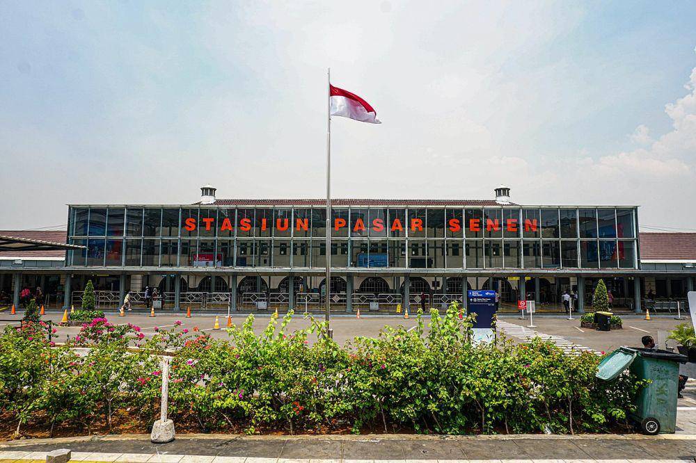 Stasiun Pasar Senen, Jakarta (commons.wikimedia.org/Gaudi_Renanda)