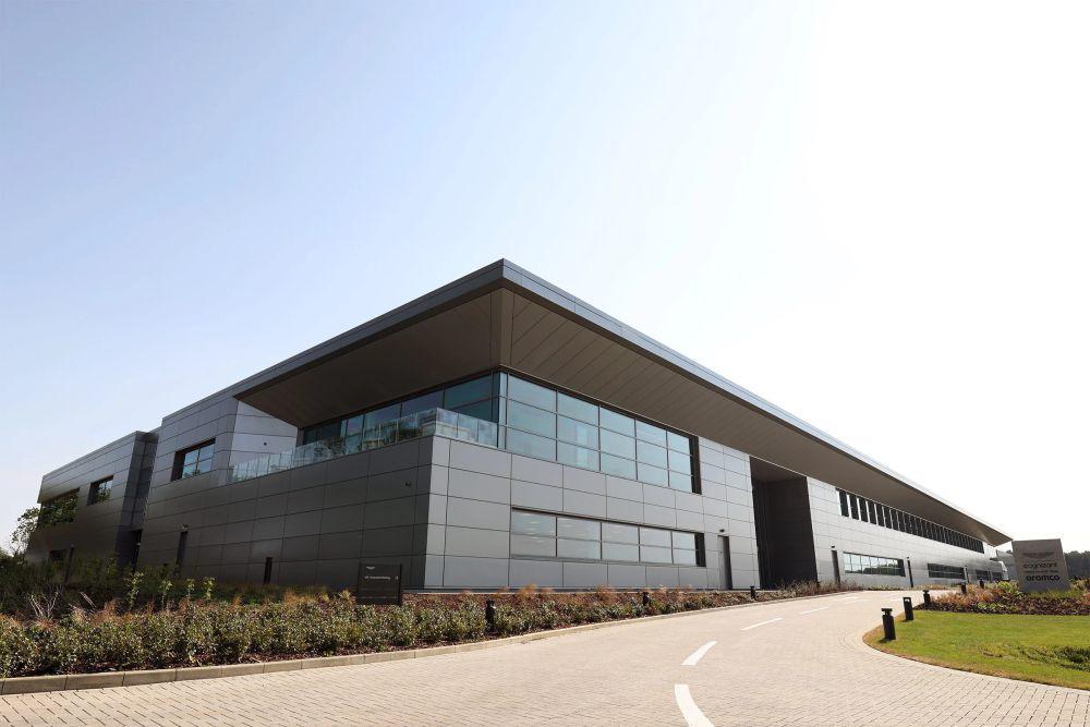 potret Aston Martin F1 Team Campus Technology (astonmartinf1.com)