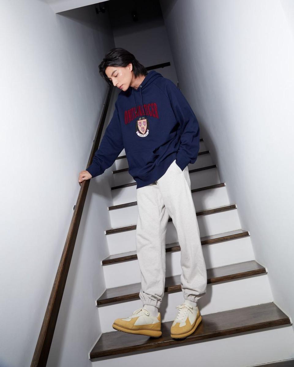 mix and match sweatshirt ala Gulf Kanawut (instagram.com/gulfkanawut)