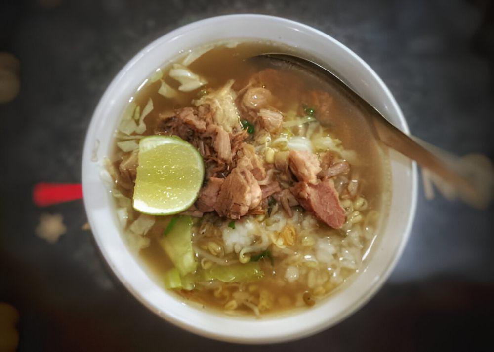 Ilustrasi soto daging (istockphoto.com/Muhammad Khazin Alhusni)