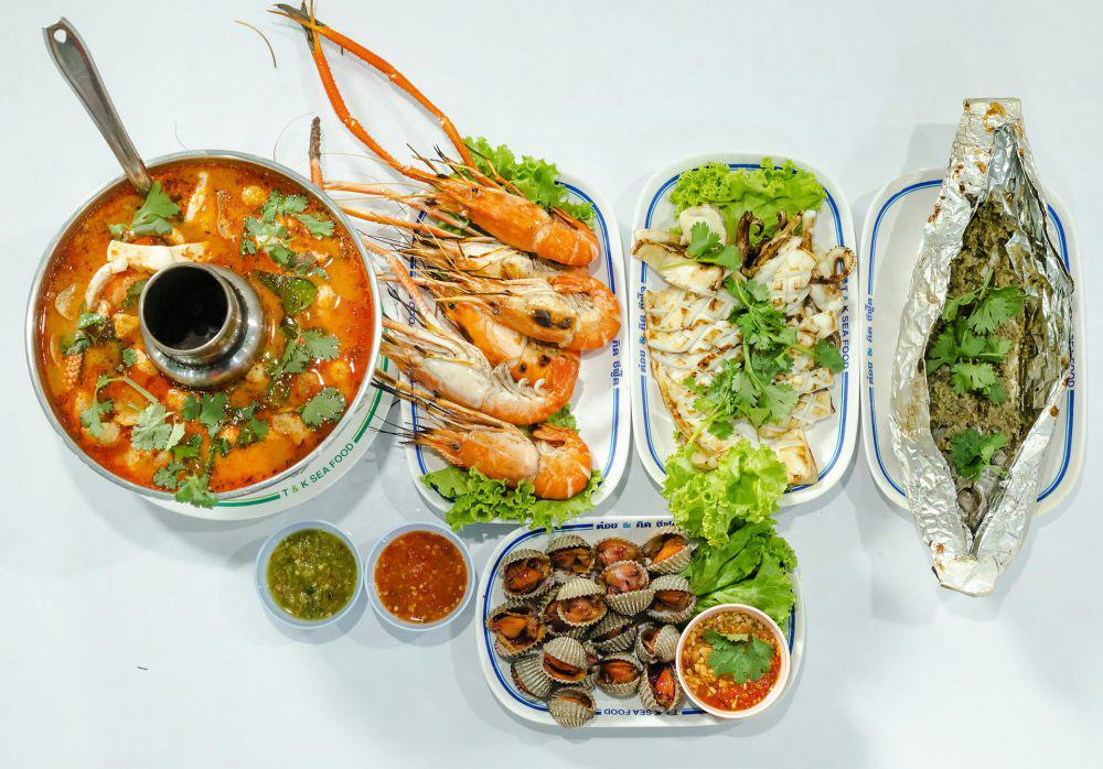 ilustrasi tomyam (unsplash.com/streets_of_food)