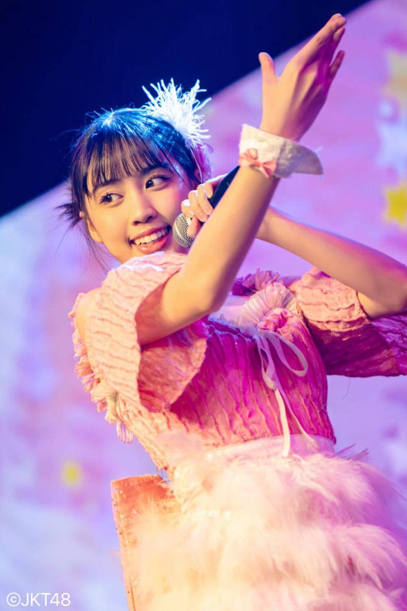 Ella JKT48 (x.com/officialJKT48)