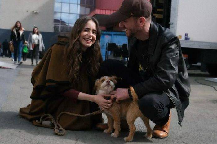 potret Lily Collins dan suaminya (instagram.com/lilycollins)