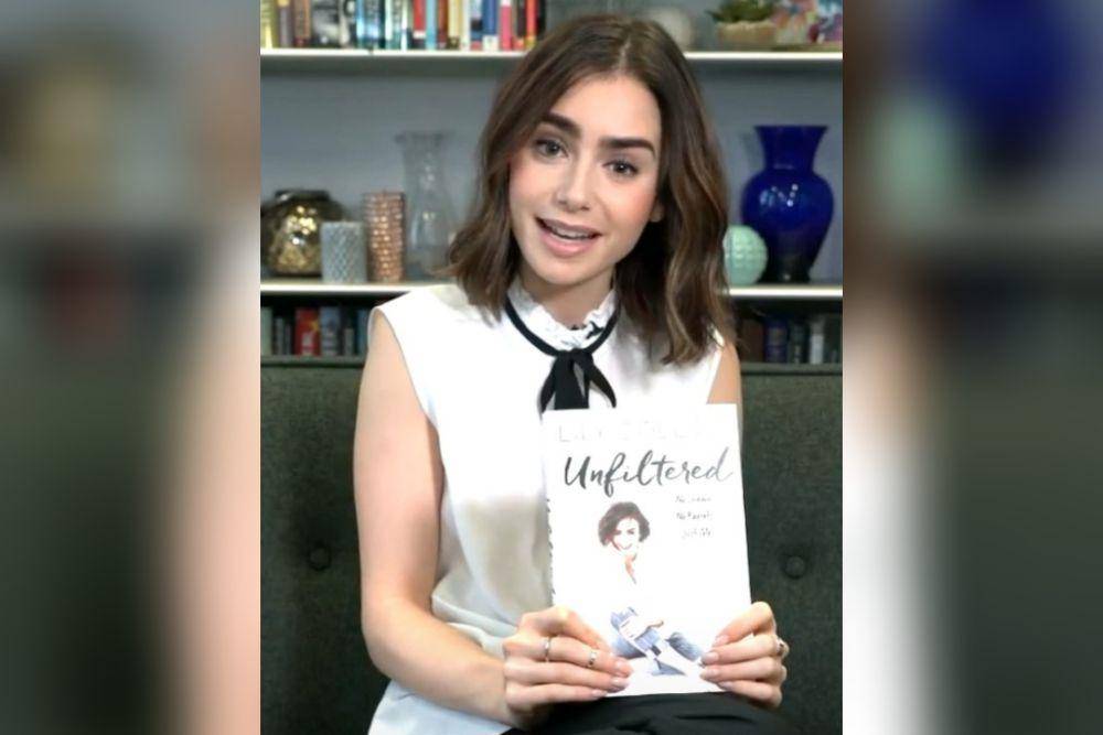 potret Lily Collins dan bukunya (instagram.com/nationalbookstore)