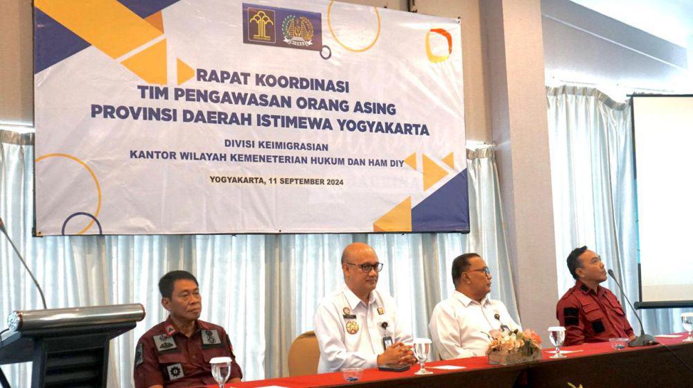 Rapat Koordinasi Tim Pengawasan Orang Asing (Timpora) yang dikoordinir oleh Kanwil Kemenkumham DIY. (Dokumentasi Kanwil Kemenkumham DIY)