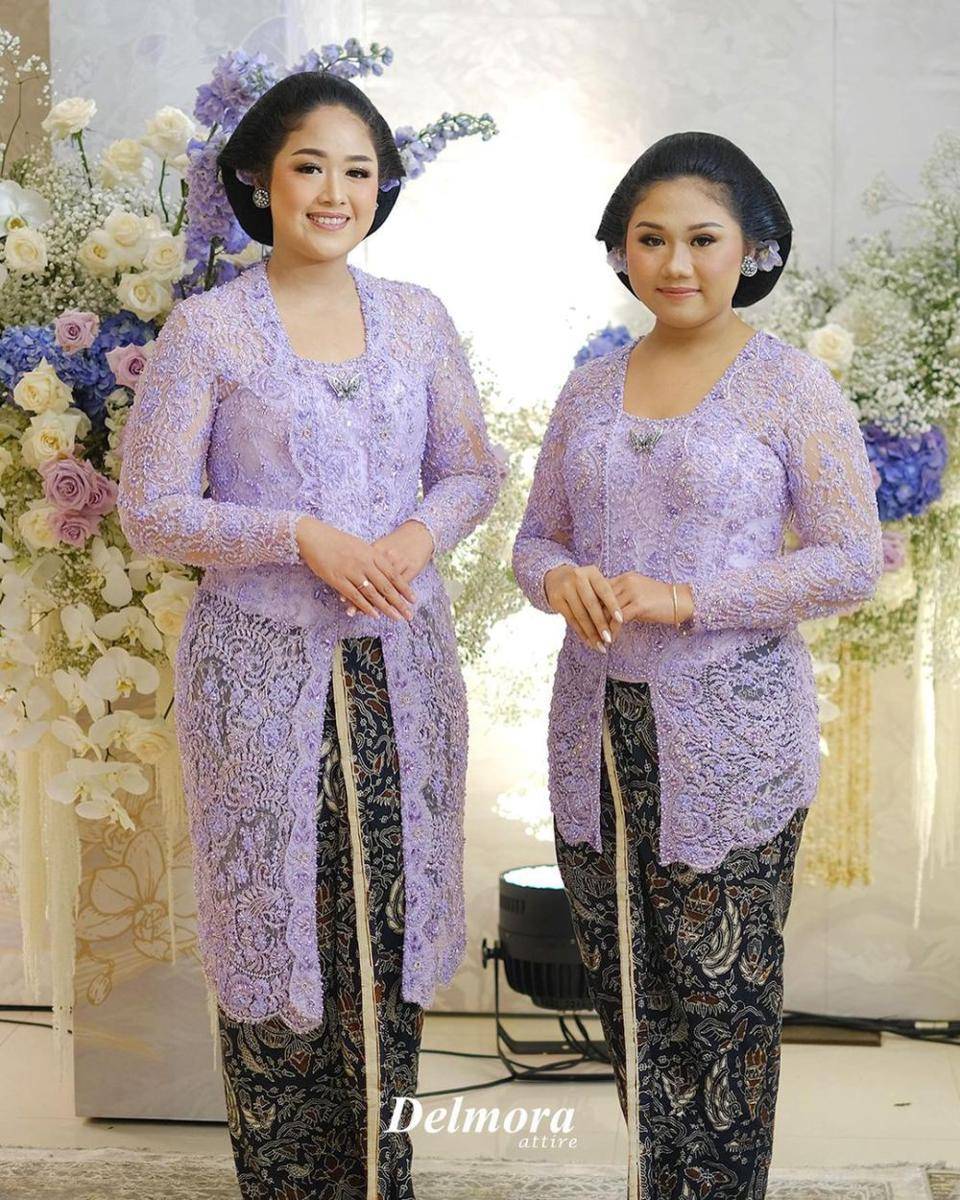 Kebaya Shania Gudono (instagram.com/delmoraattire)