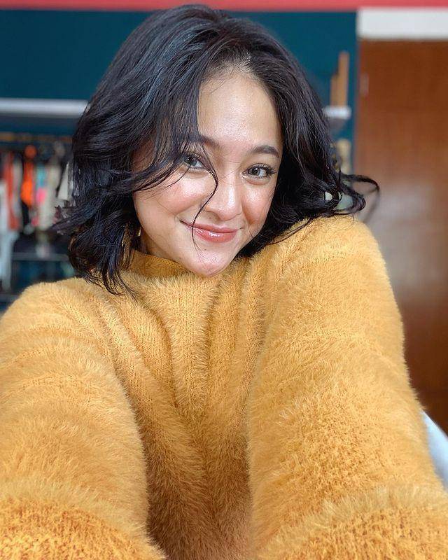 Inspirasi makeup natural ala Marshanda. (Instagram.com/marshanda99)