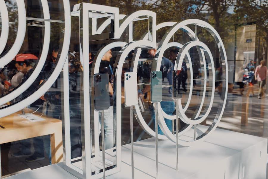 Masyarakat Diminta Lapor Jika Ada yang Jual-belikan iPhone 16
