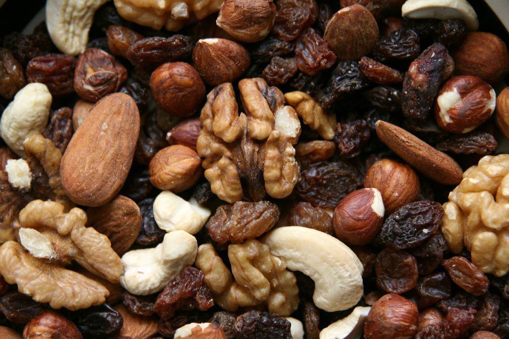 ilustrasi mixed nuts (pixabay.com/Annette Meyer)