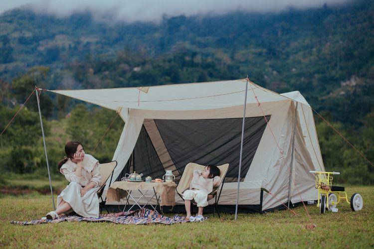 ilustrasi camping bersama anak (pixabay.com/Jupilu)