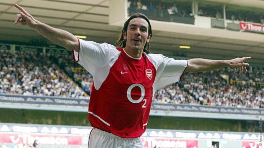Robert Pires (arsenal.com)