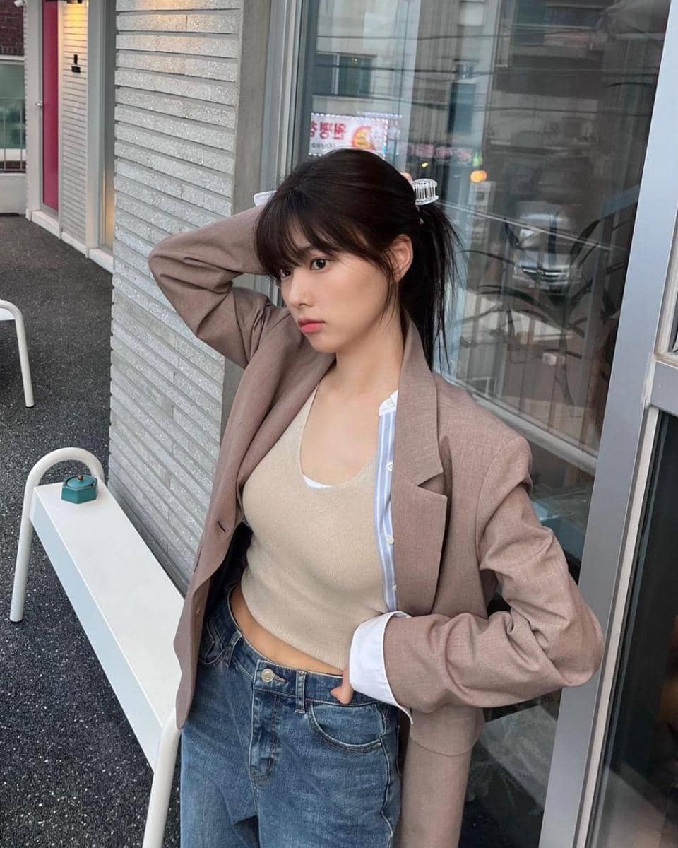 Kang Hyewon (instagram.com/hyemhyemu)