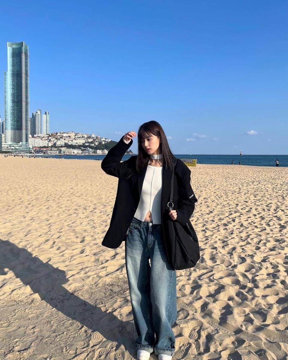 Kang Hyewon (instagram.com/hyemhyemu)
