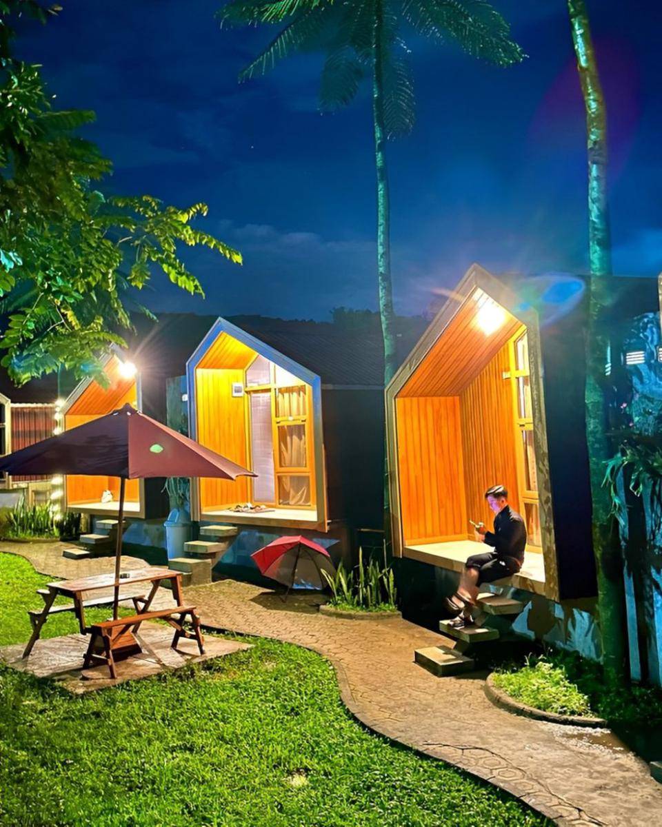 Potret tamu yang menginap di Anaira Glamping (instagram.com/lutviaziz14)