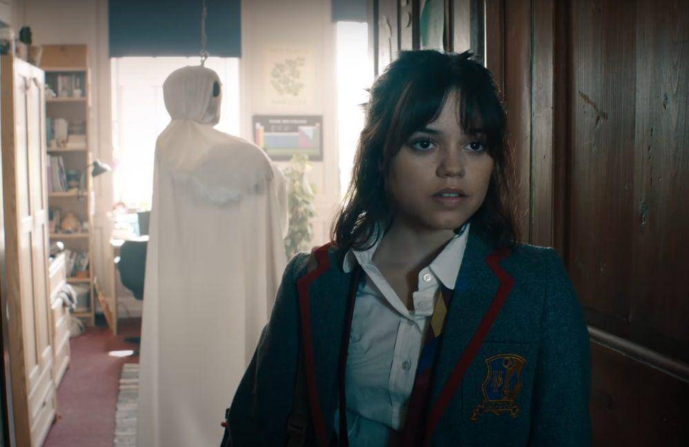 potret Jenna Ortega sebagai Astrid Deetz (dok. Warner Bros. Pictures/Beetlejuice Beetlejuice)