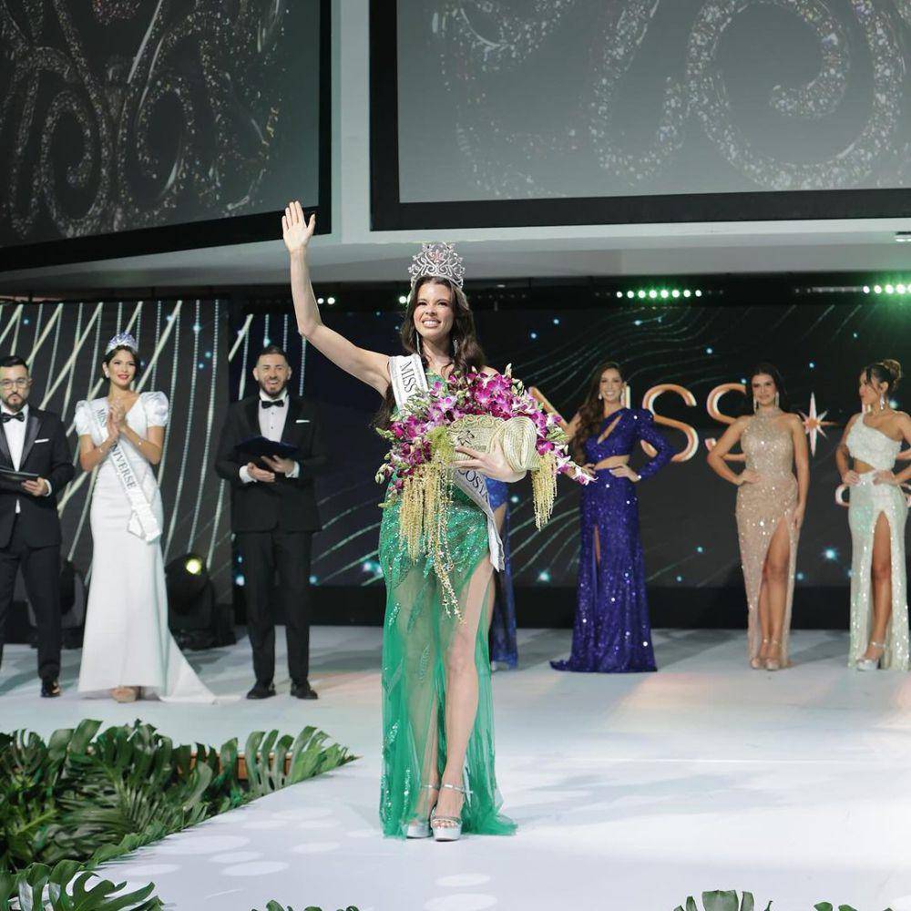 Potret Miss Universe Kosta Rika 2024, Elena Hidalgo (instagram.com/missuniverse.cr)