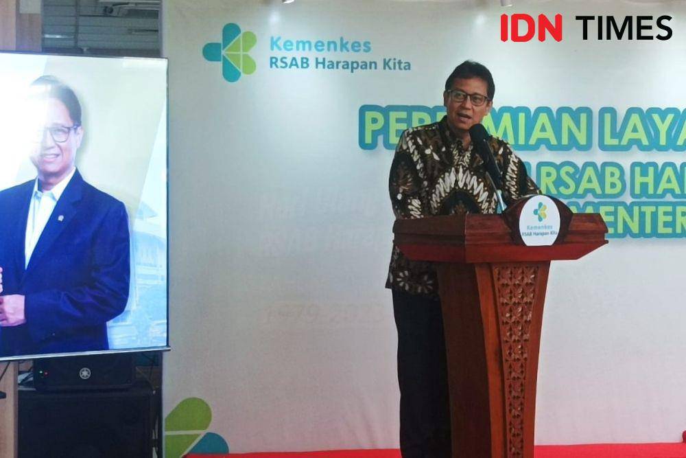 Menteri Kesehatan, Budi Gunadi Sadikin meresmikan layanan eksekutif RSAB Harapan Kita, Slipi, Jakarta Barat, Kamis (12/9/2024). (IDN Times/Dini Suciatiningrum)