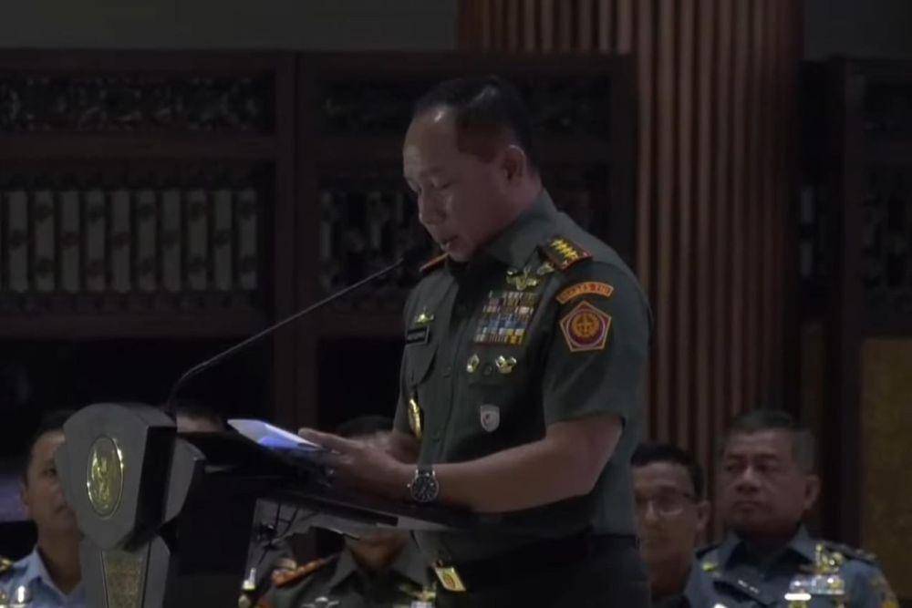Panglima TNI Jenderal TNI Agus Subiyanto dalam acara pengarahan Presiden Jokowi kepada pejabat TNI-Polri di IKN (YouTube.com/Sekretariat Presiden)