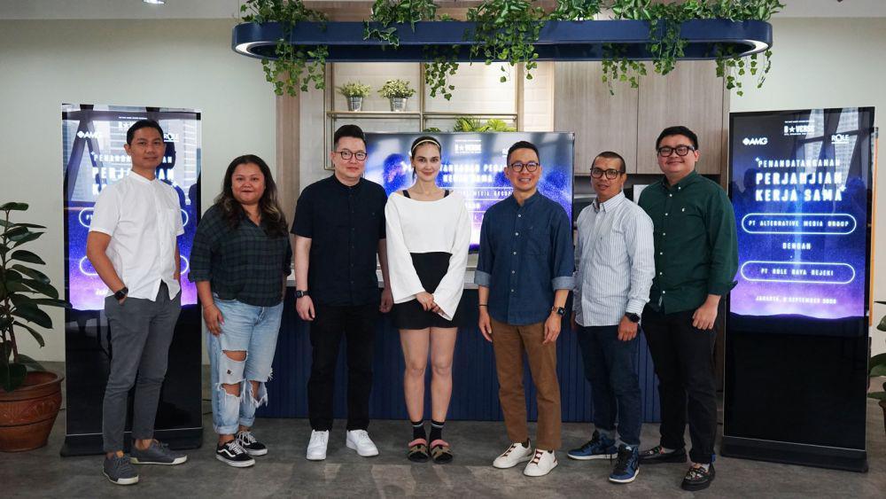 Luna Maya x Bstarverse Indonesia (dok. AMG)